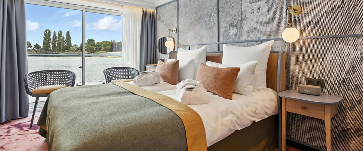 A Deluxe Cabin with French Balcony on Spirit of the Moselle